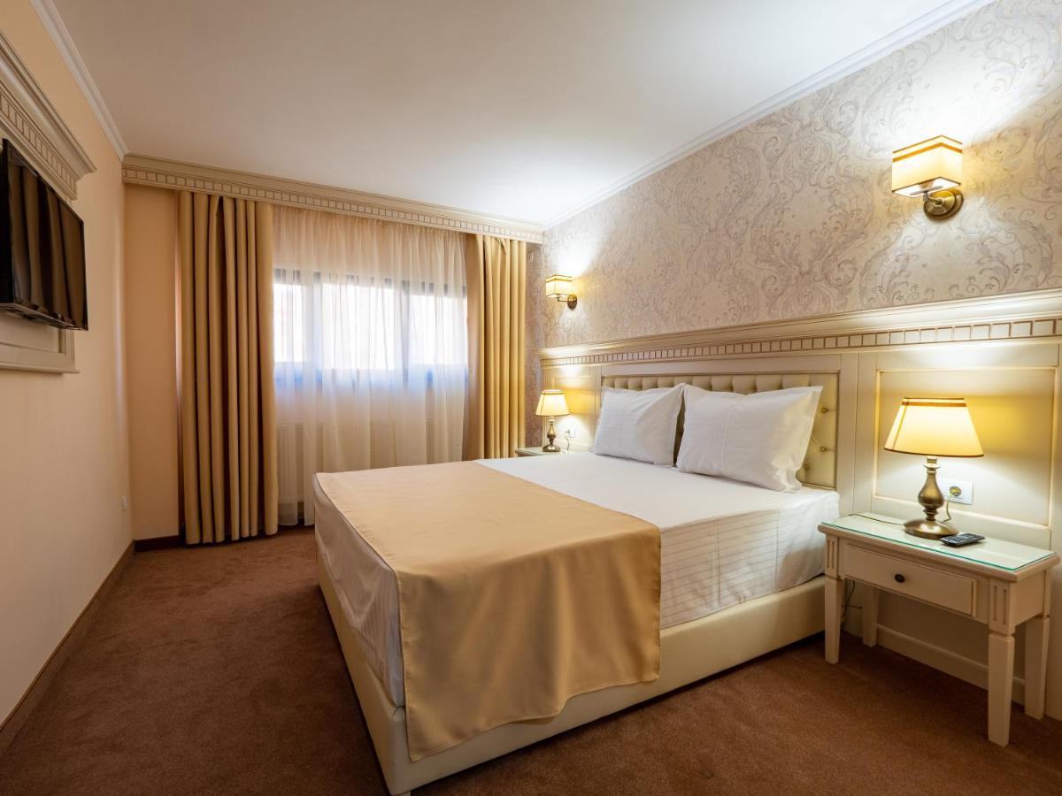 Hotel Orient Galati Buitenkant foto